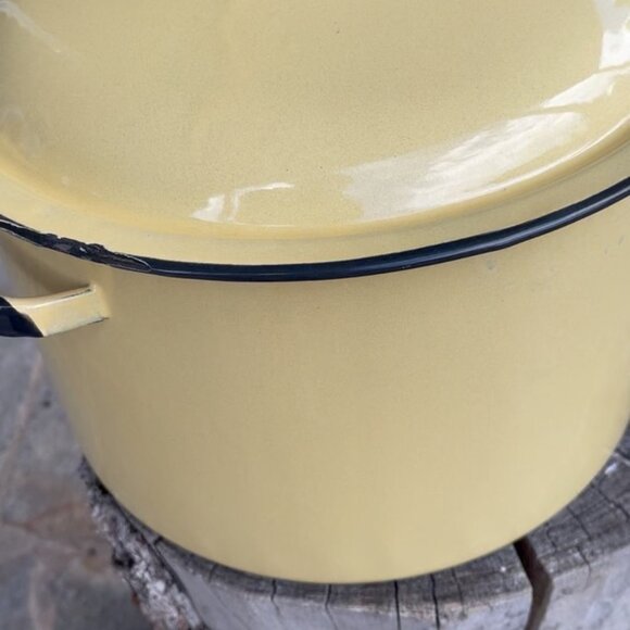 Vtg Enamelware Stock Pot Canning Butter Yellow Porcelain Enamel Lid Large 10 Qt - Picture 6 of 11